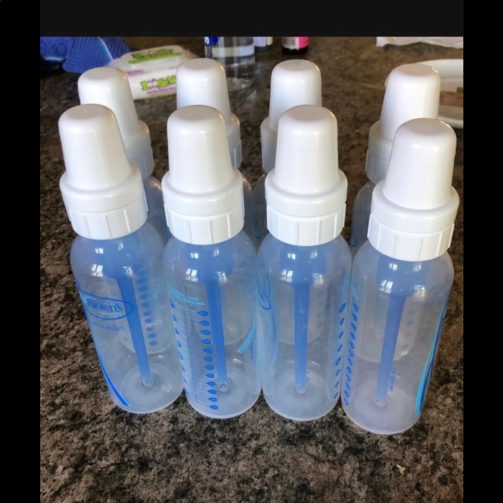 🚫SOLD🚫Set of 8 Dr Brown 8oz bottles with stage 4 flow